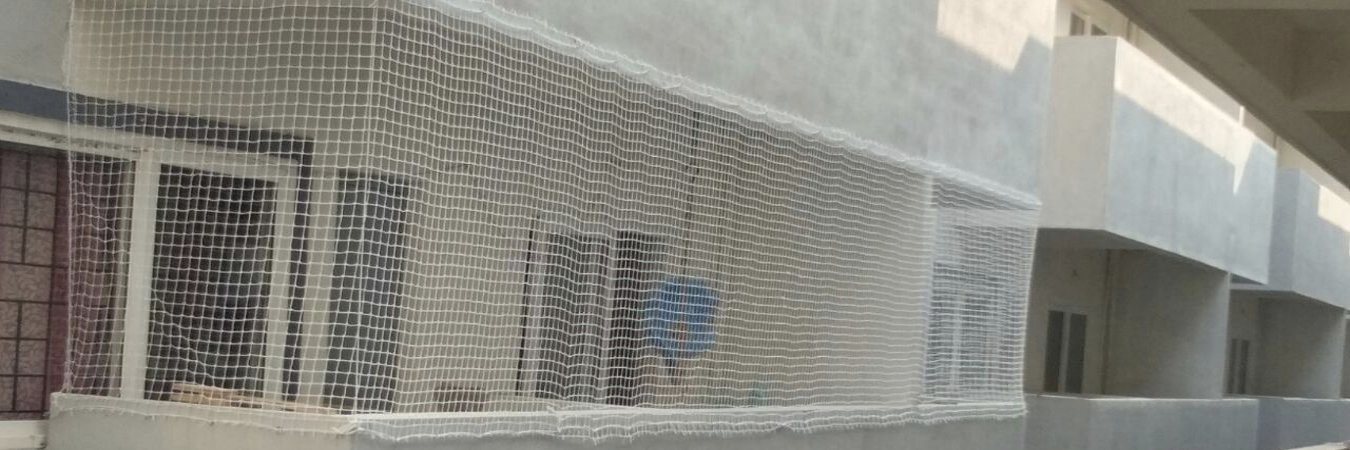 Anti Bird Net Installation for Balcony